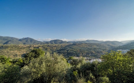 Vistas a la Sierra de Almijara